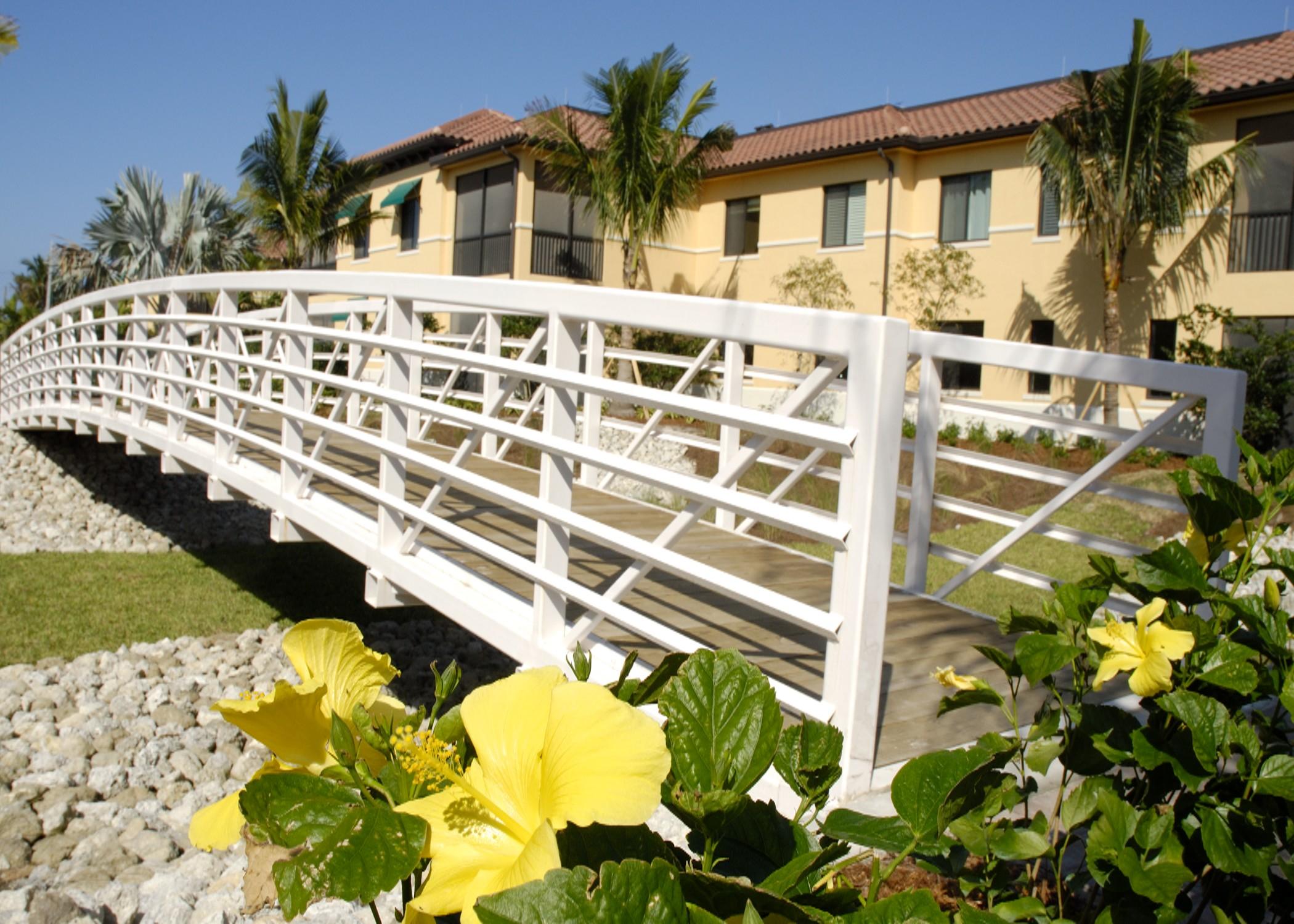 Naples Bay Resort & Marina Екстер'єр фото